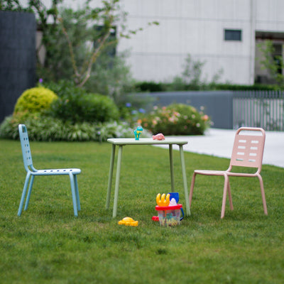 Kindertische & Kinderschreibtische