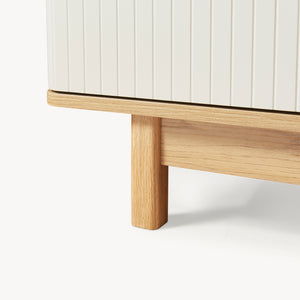 Fernsehschrank Ferrersp mit 2 Türen 140x40x45 cm Eicheoptik/Sandfarben [en.casa]