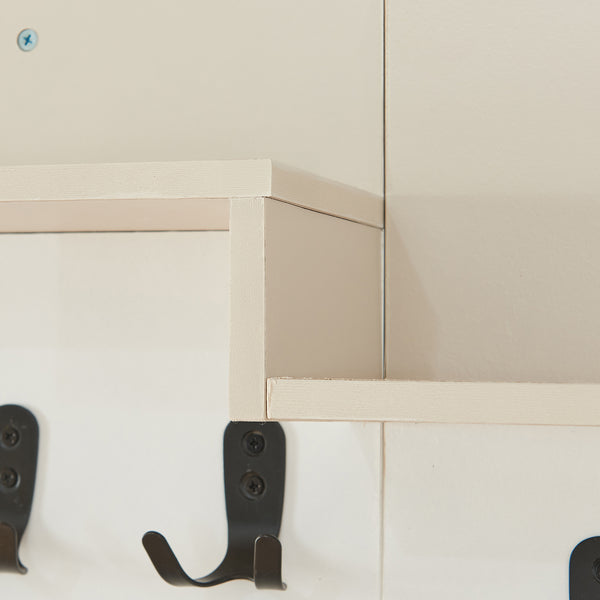 Wandgarderobe Botaruvn mit 2 Ablagen 34x59x13 cm Beige/Weiß [en.casa]