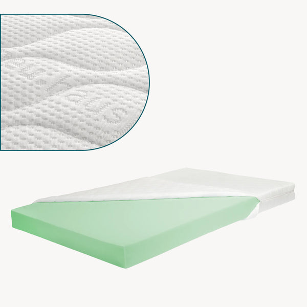 Bodenbett Tanna mit Matratze [en.casa]